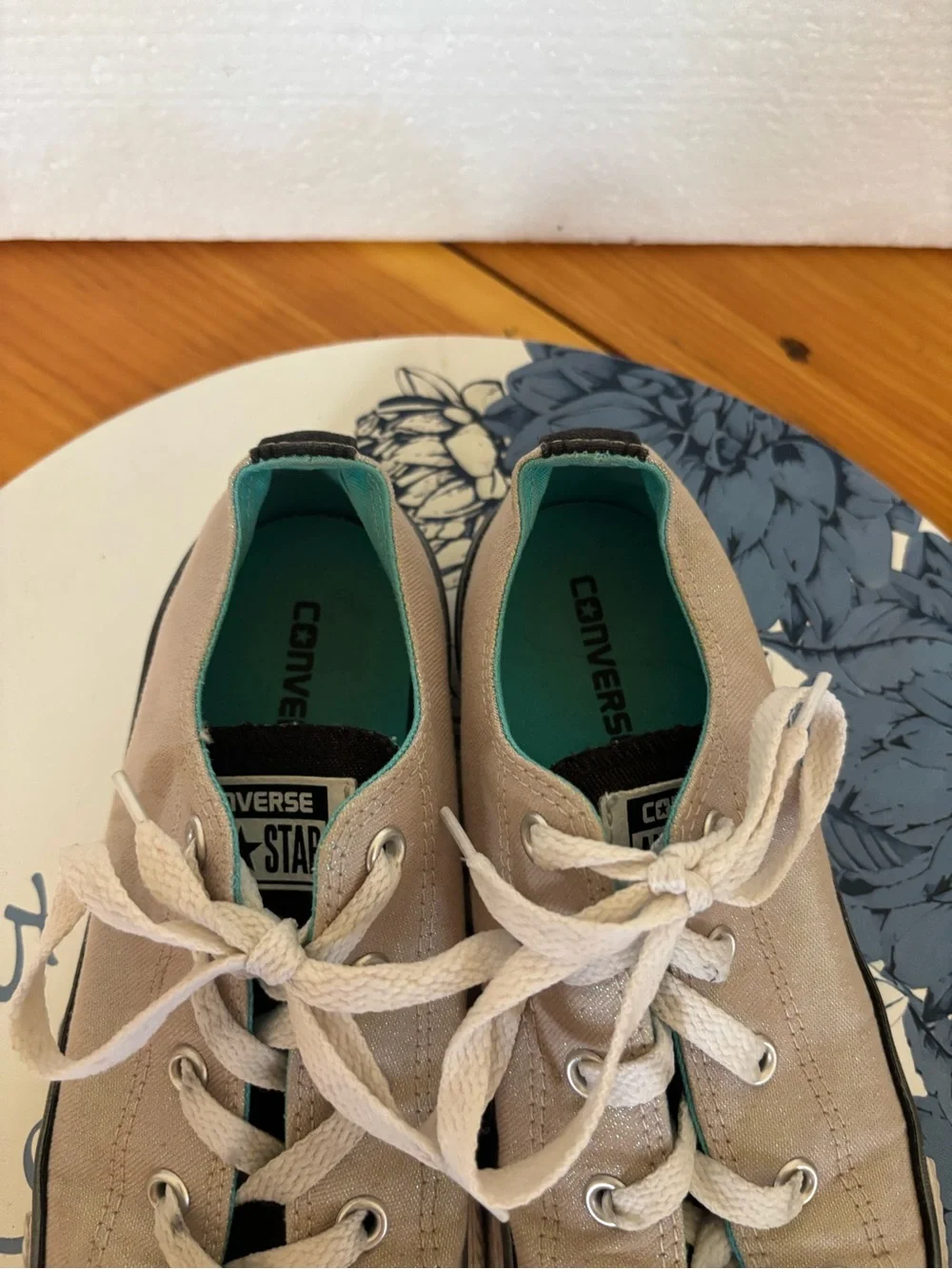 Converse All Star Glitter Low Tops Kids Size 3